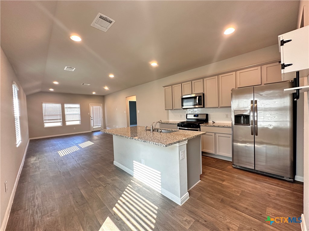 304 Fall Aster Drive Property Photo 18