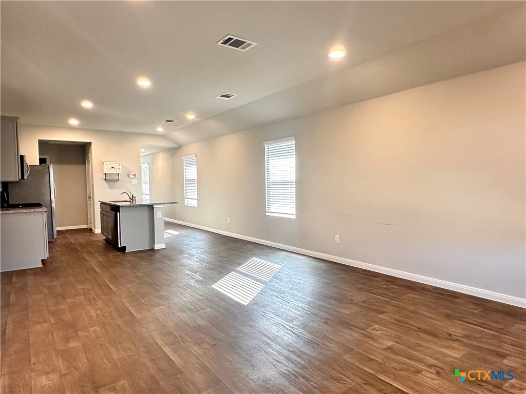 304 Fall Aster Drive Property Photo 20