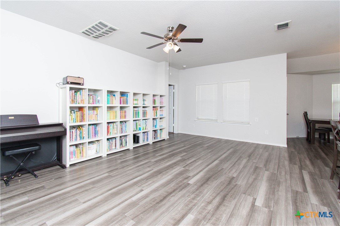 1307 Prospector Trail Property Photo 3