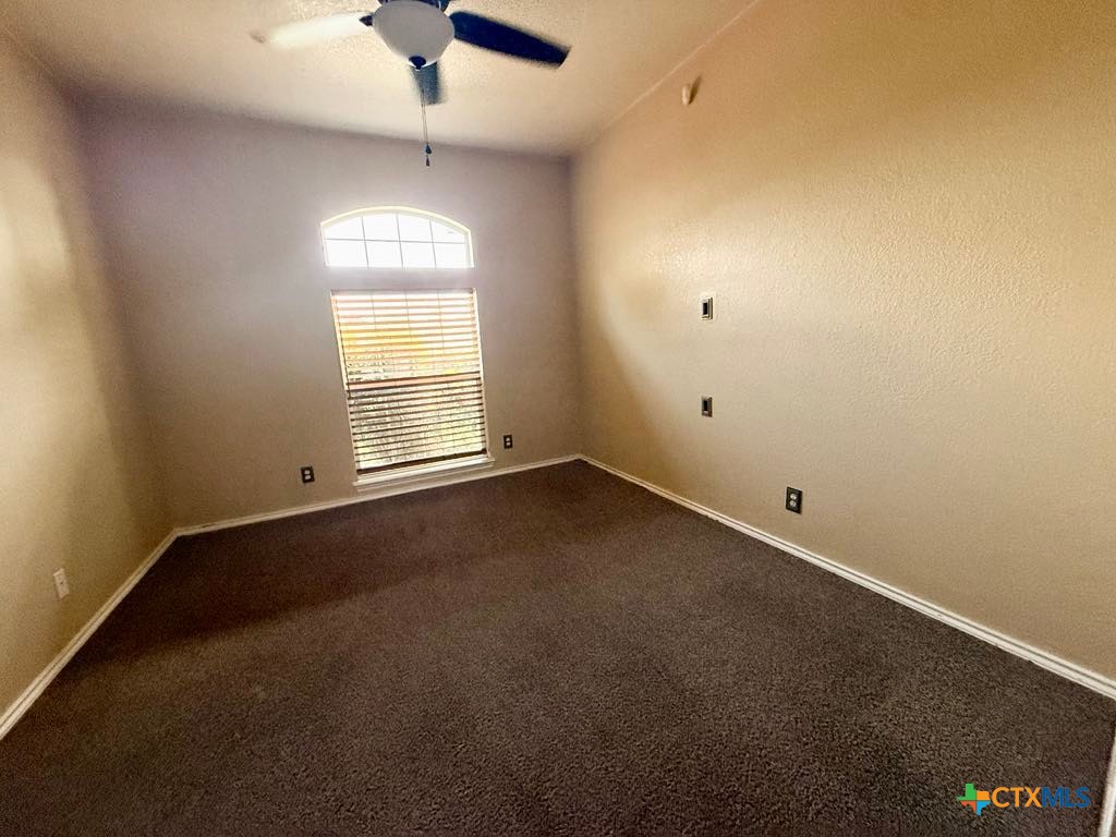 4006 Frigate Drive Property Photo 8