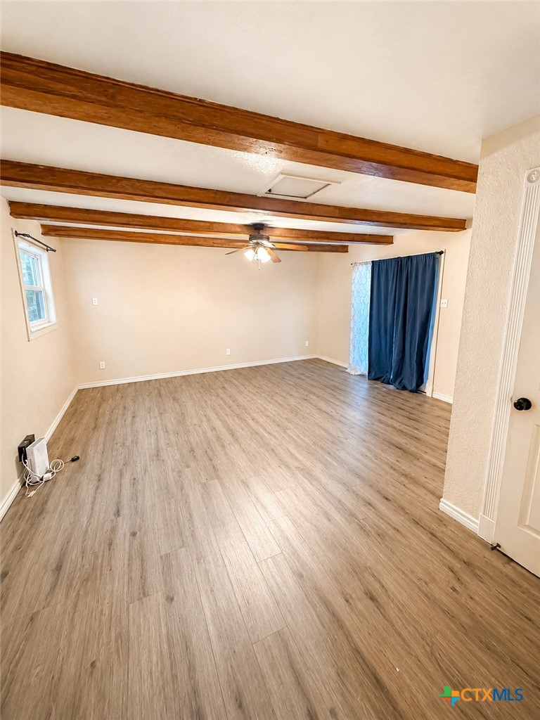 1305 Elia Street Property Photo 5