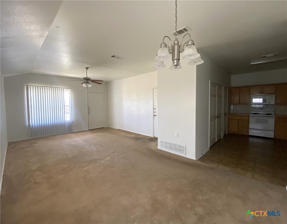 2802 Ashley Drive 2802 Property Photo 3