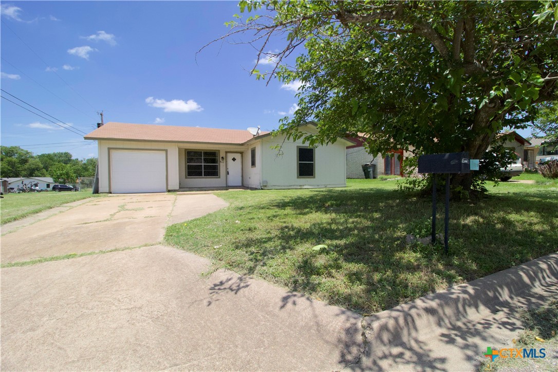 802 E Irvin Avenue Property Photo 1
