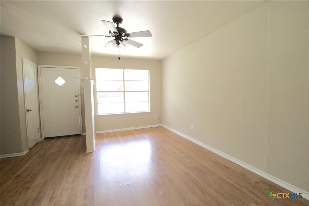 802 E Irvin Avenue Property Photo 4