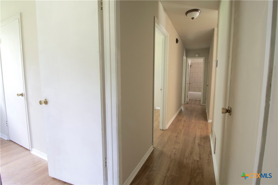 802 E Irvin Avenue Property Photo 9