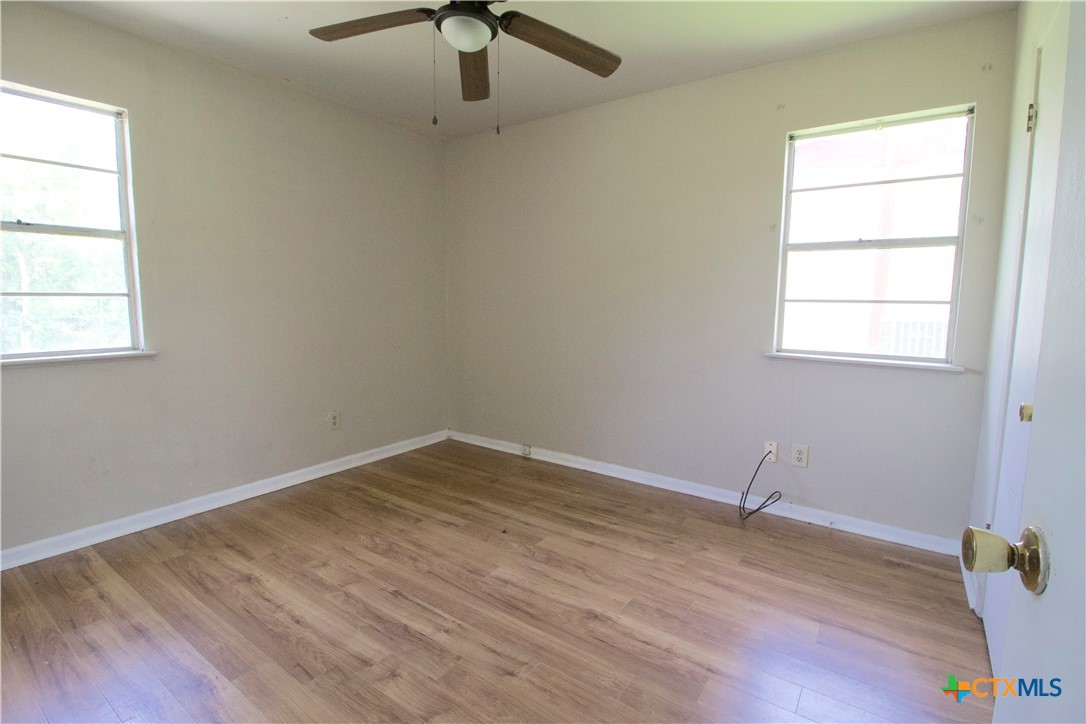 802 E Irvin Avenue Property Photo 10