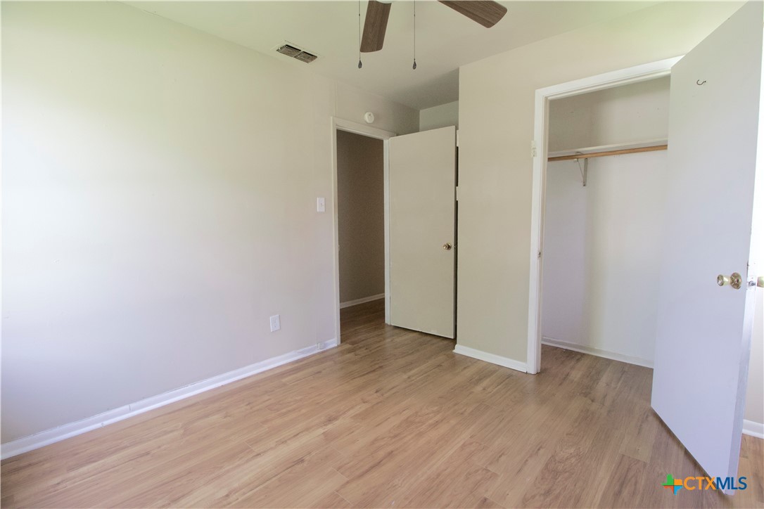 802 E Irvin Avenue Property Photo 16