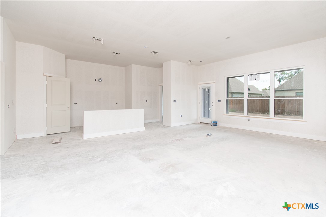 1201 Rylee Lane Property Photo 2