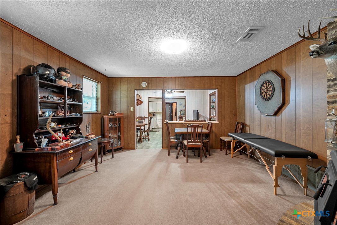 204 Christopher Drive Property Photo 8