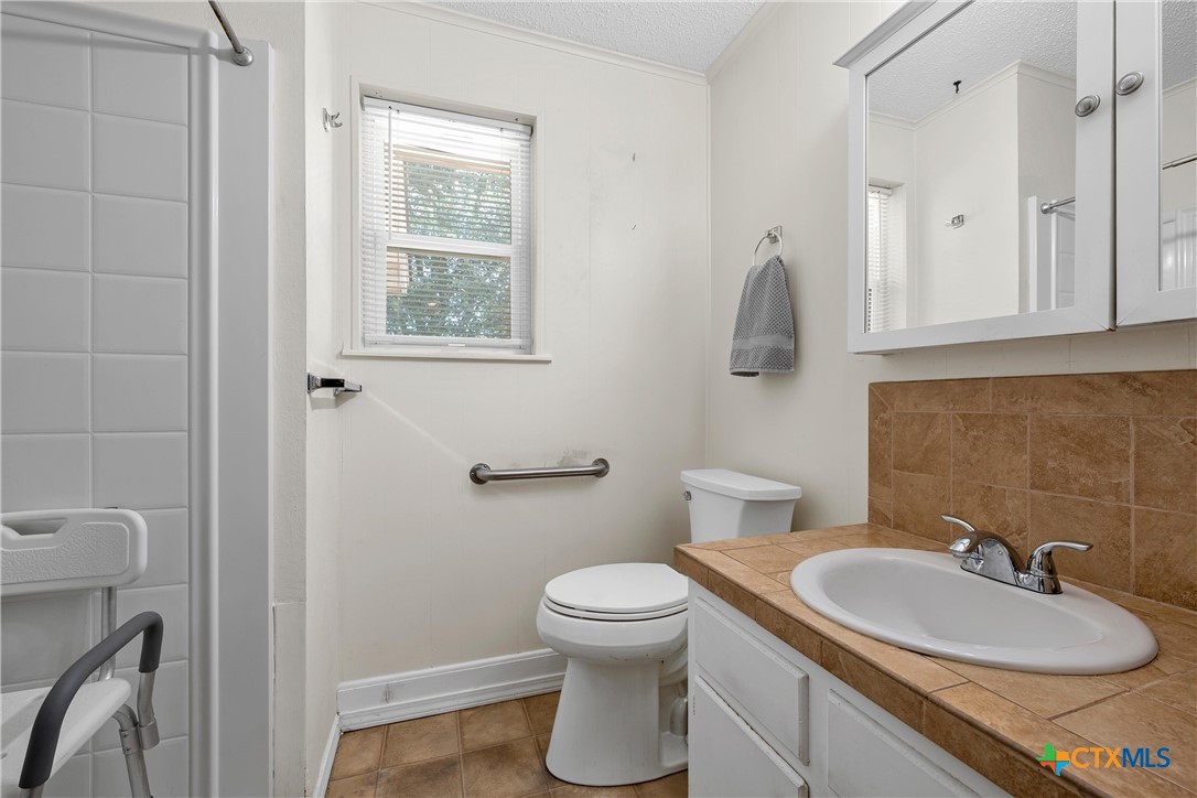 204 Christopher Drive Property Photo 18