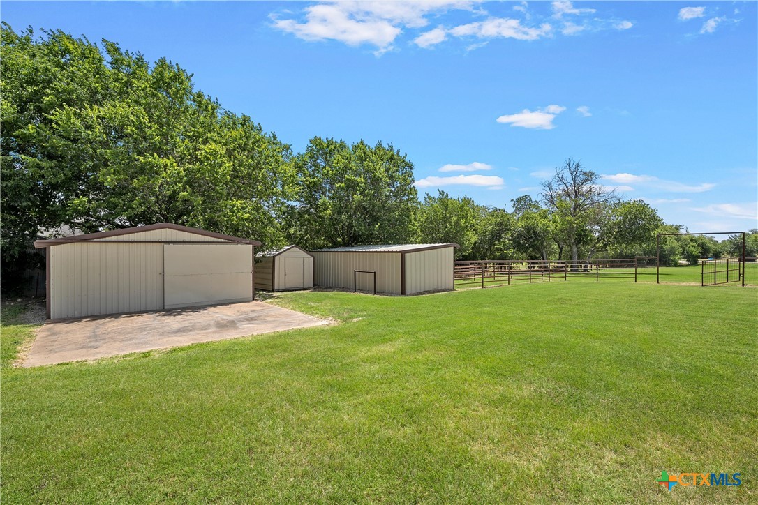 204 Christopher Drive Property Photo 26