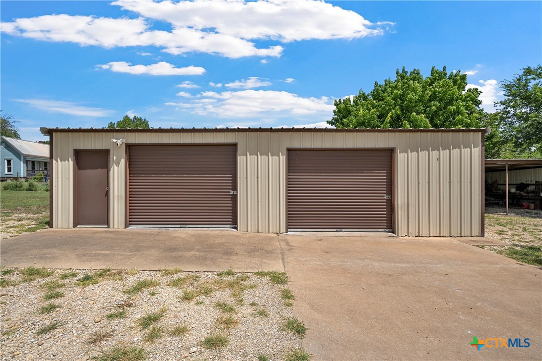 204 Christopher Drive Property Photo 28