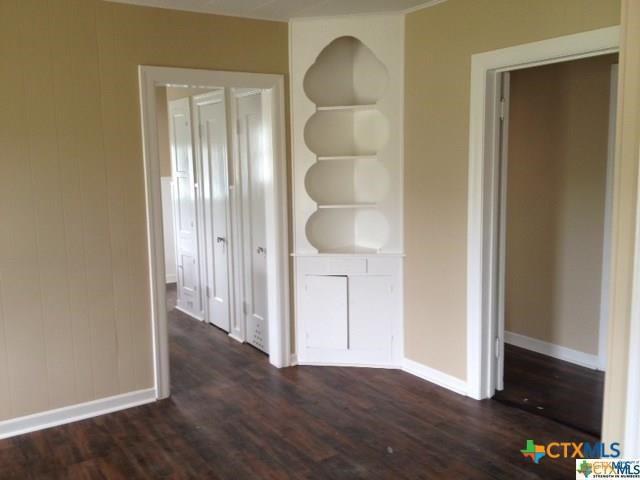 222 S Hickory Avenue Property Photo 6