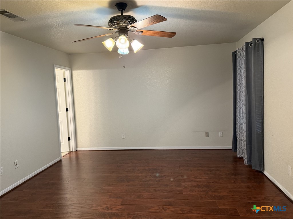 621 S Roy Reynolds Drive Property Photo 16