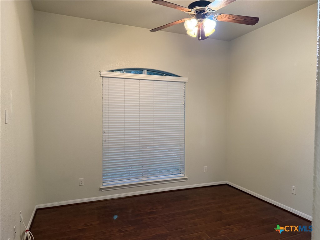 621 S Roy Reynolds Drive Property Photo 25