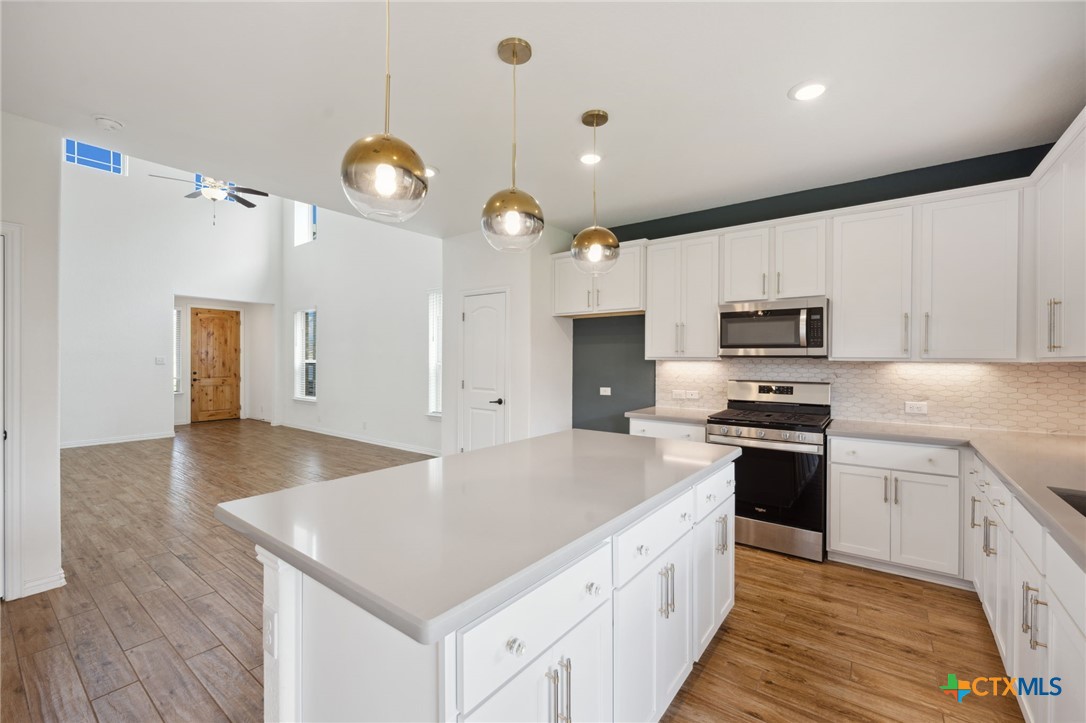 2013 Flametree Avenue Property Photo 8