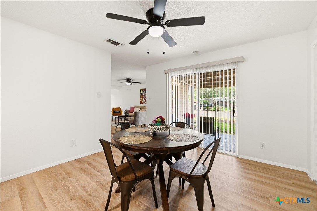 7702 Pipers Swan Street Property Photo 11