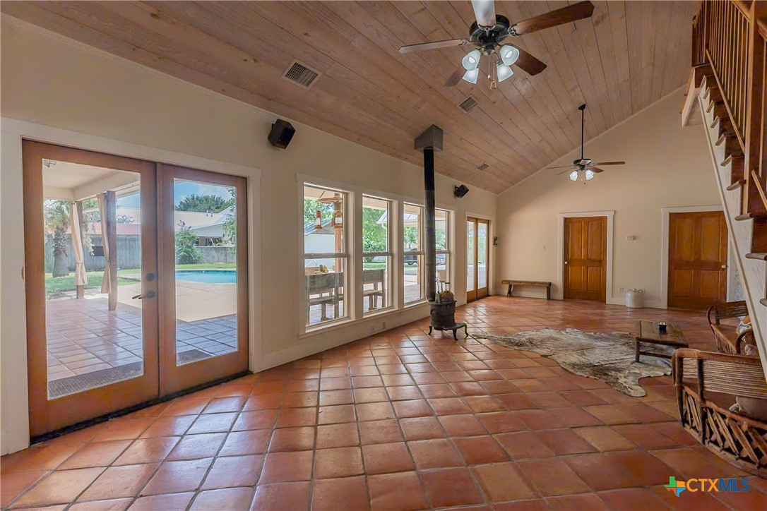 1690 Waterway Lane Property Photo 10