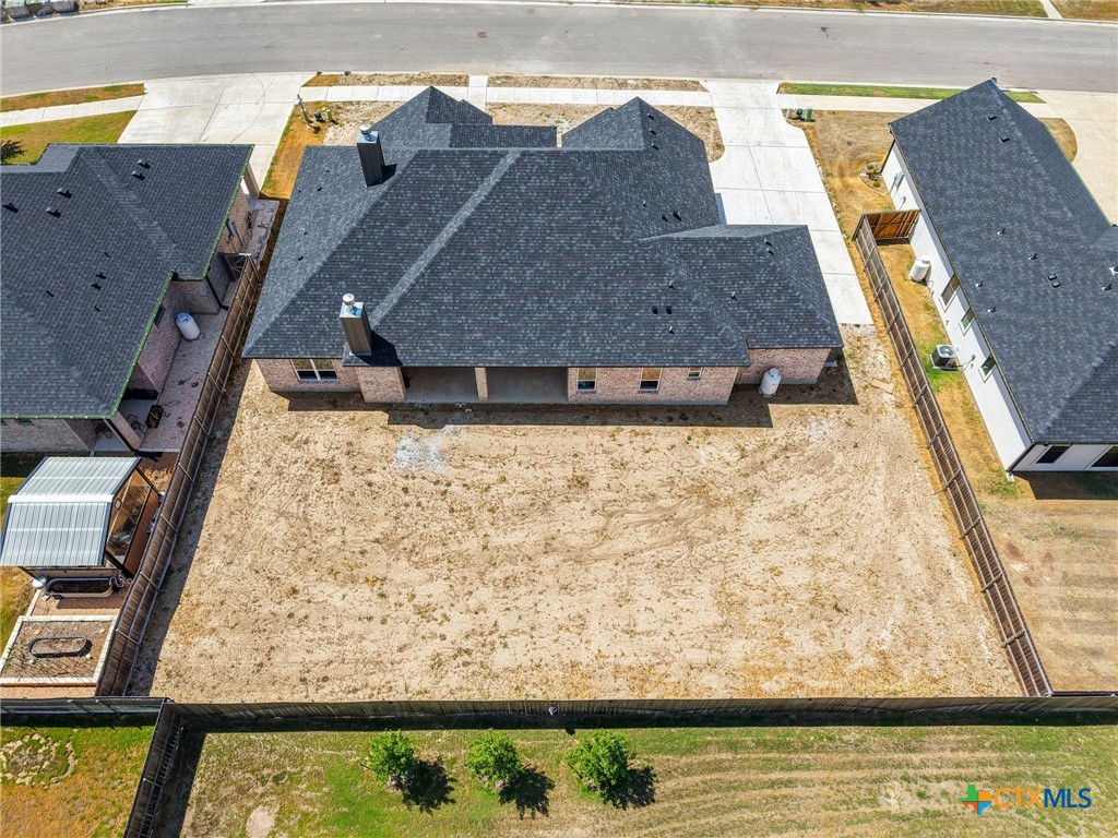 1112 Fairfax Drive Property Photo 44