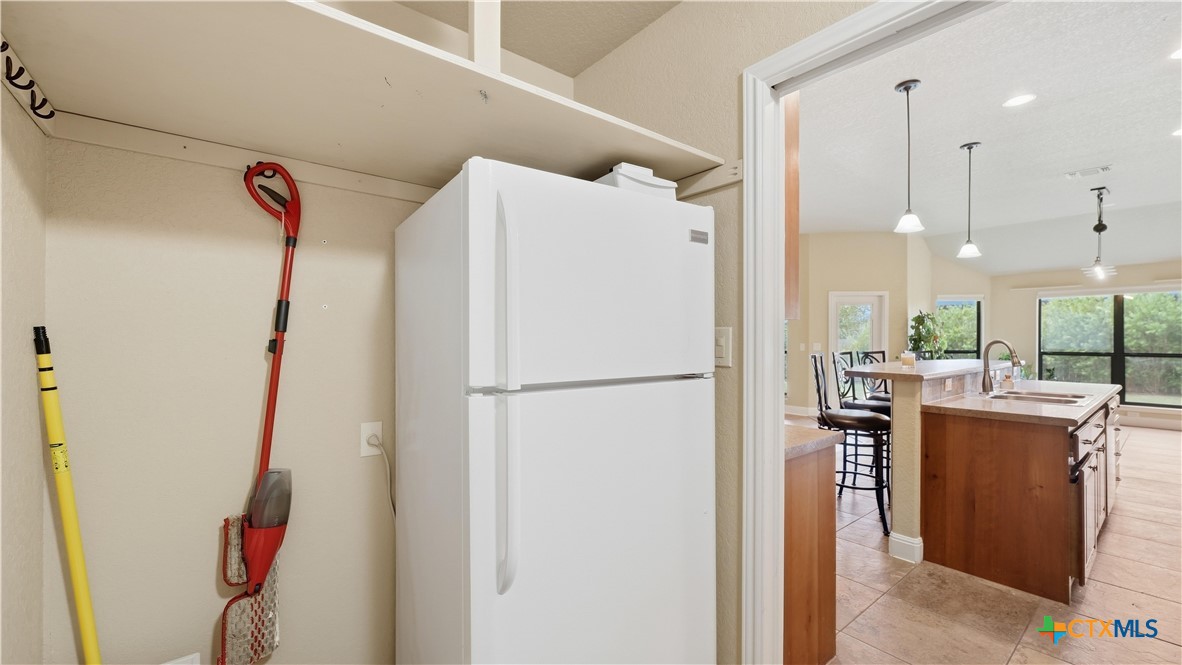 2262 Sun Chase Boulevard Property Photo 16