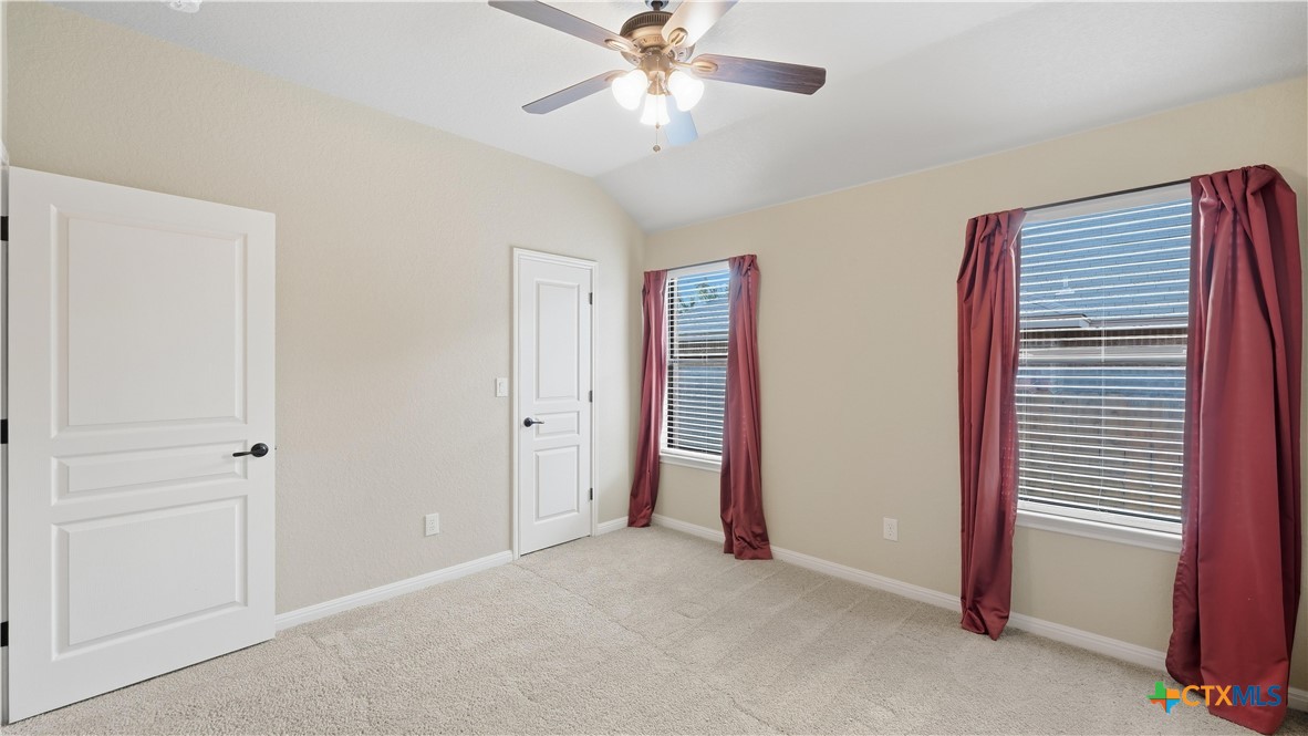 2262 Sun Chase Boulevard Property Photo 29