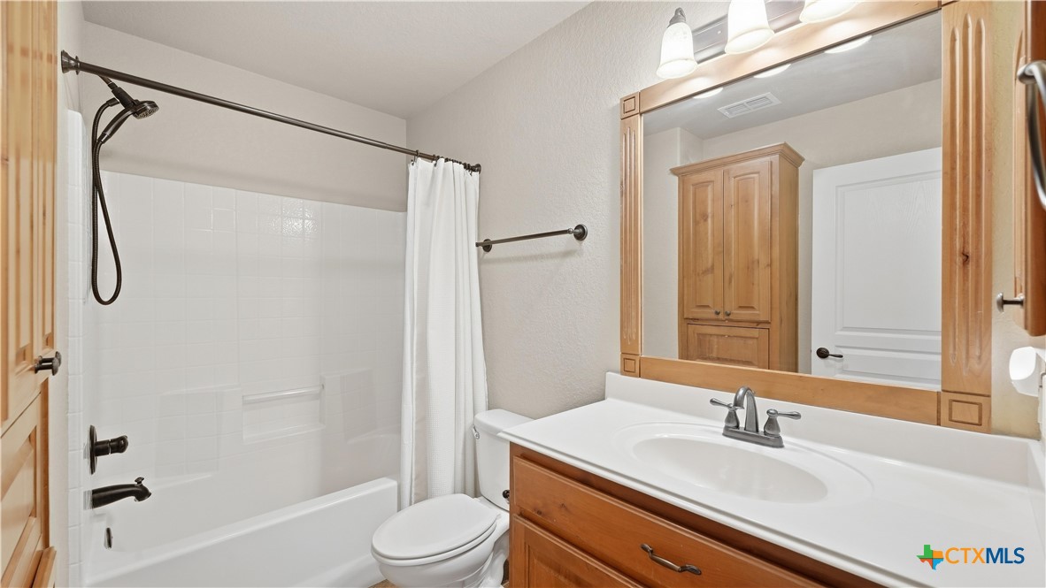 2262 Sun Chase Boulevard Property Photo 31
