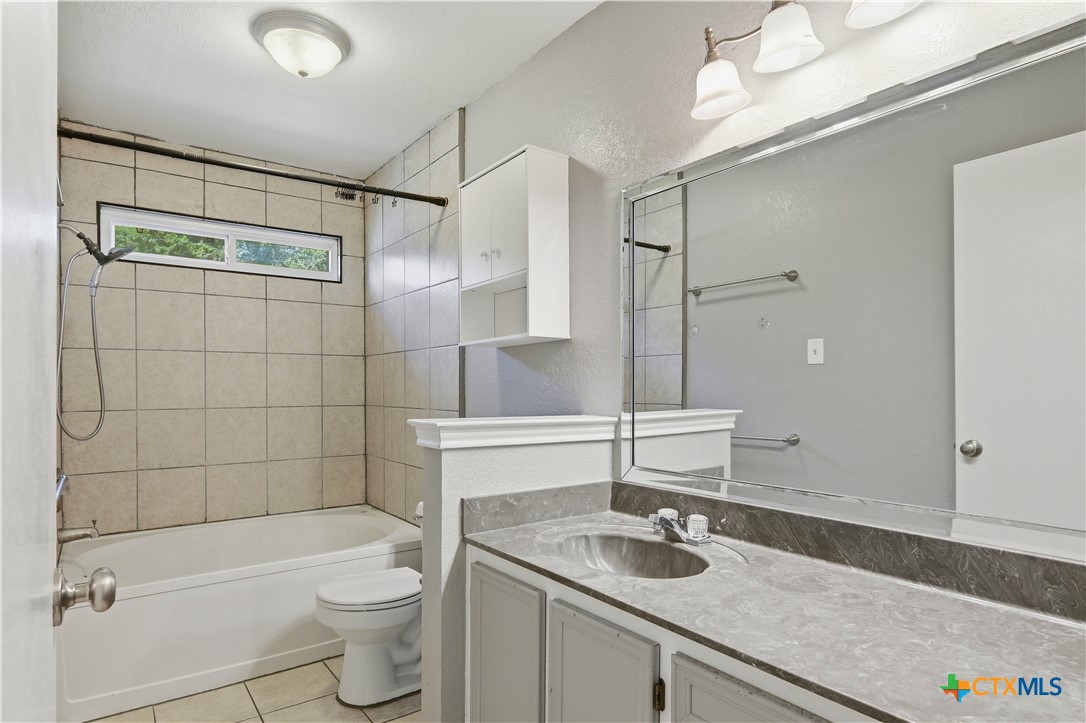 213 W Anderson Avenue Property Photo 9