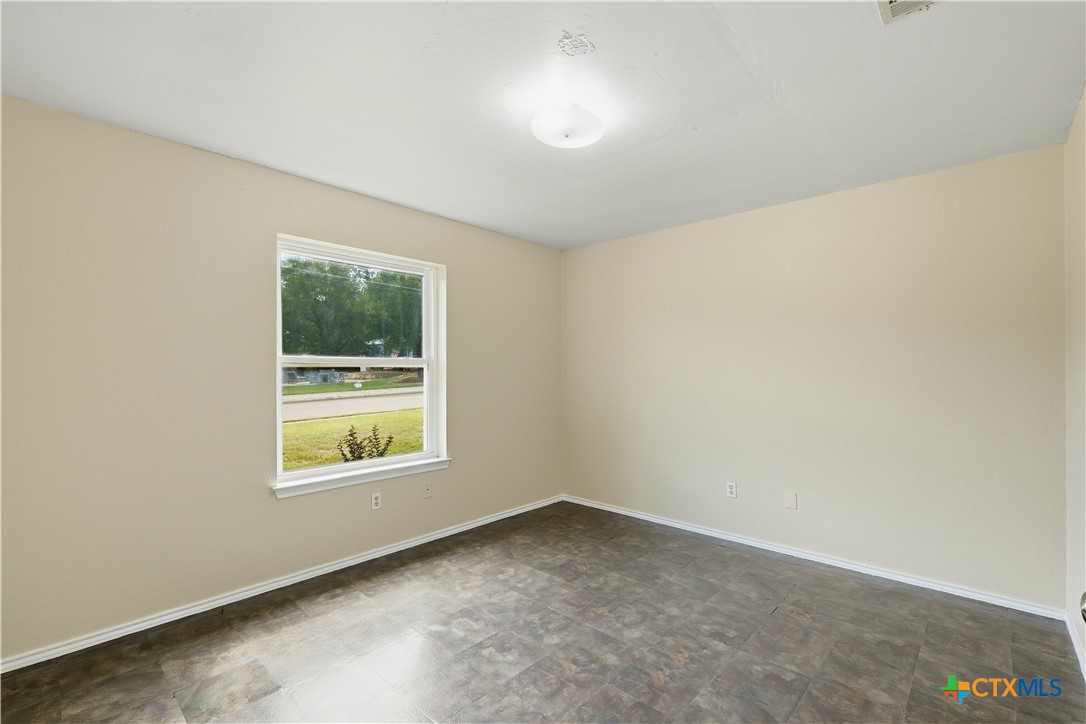 213 W Anderson Avenue Property Photo 12