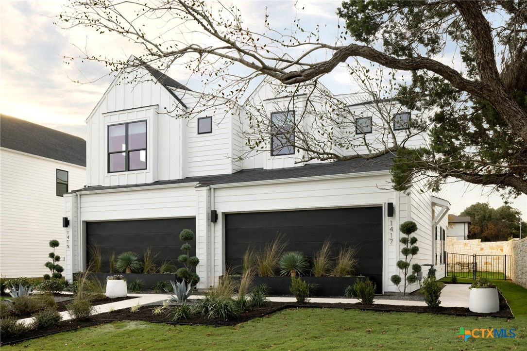 8014 Bird Song Circle Property Photo 1