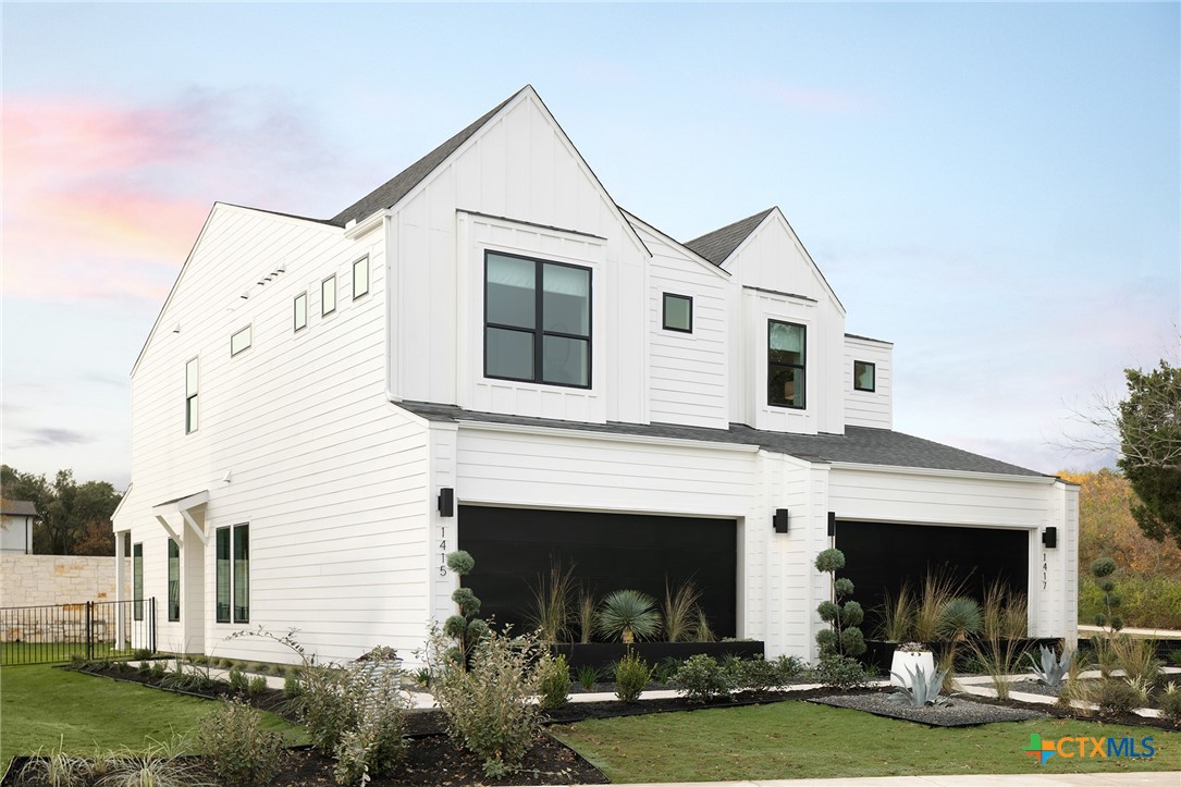 8012 Bird Song Circle Property Photo 1