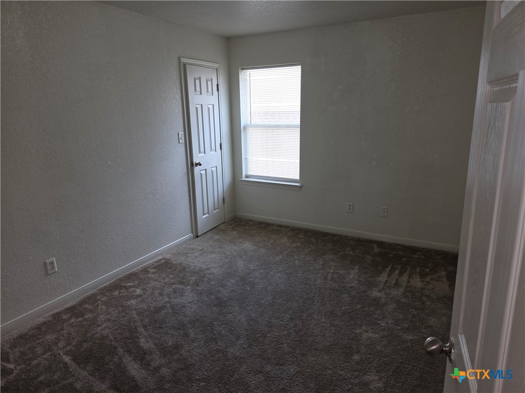 611 Olaf Drive Property Photo 6