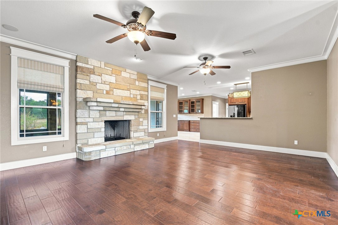 778 Haven Point Loop Property Photo 9