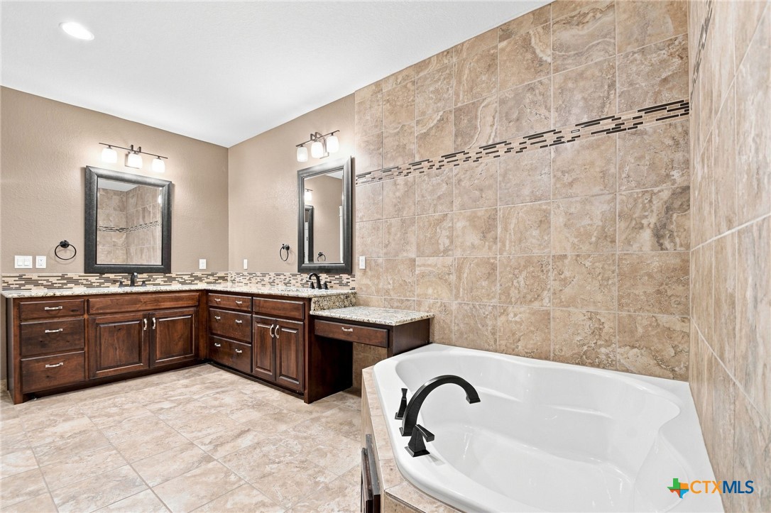 778 Haven Point Loop Property Photo 26