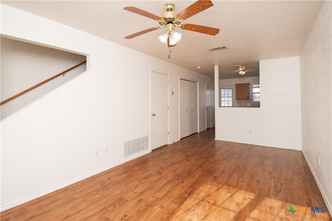 4003 Pilgram Drive D Property Photo 3