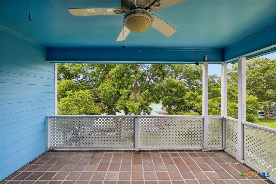 160 Lakeside Drive Property Photo 16