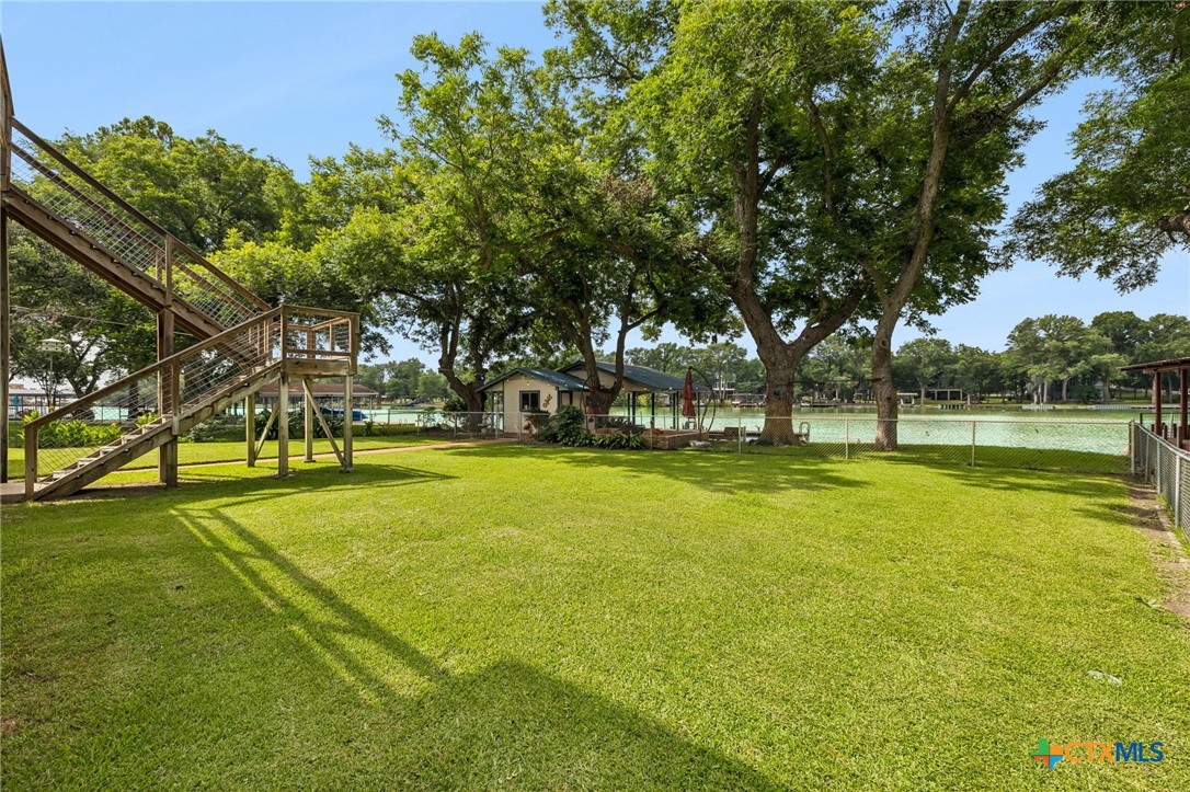 160 Lakeside Drive Property Photo 26