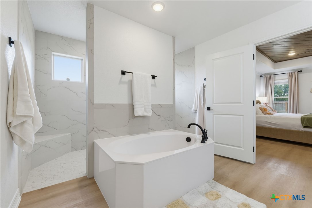 425 Ridge Crest Drive Property Photo 13
