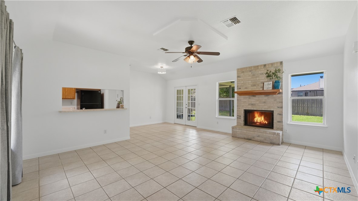 1615 Sunshine Peak Property Photo 3