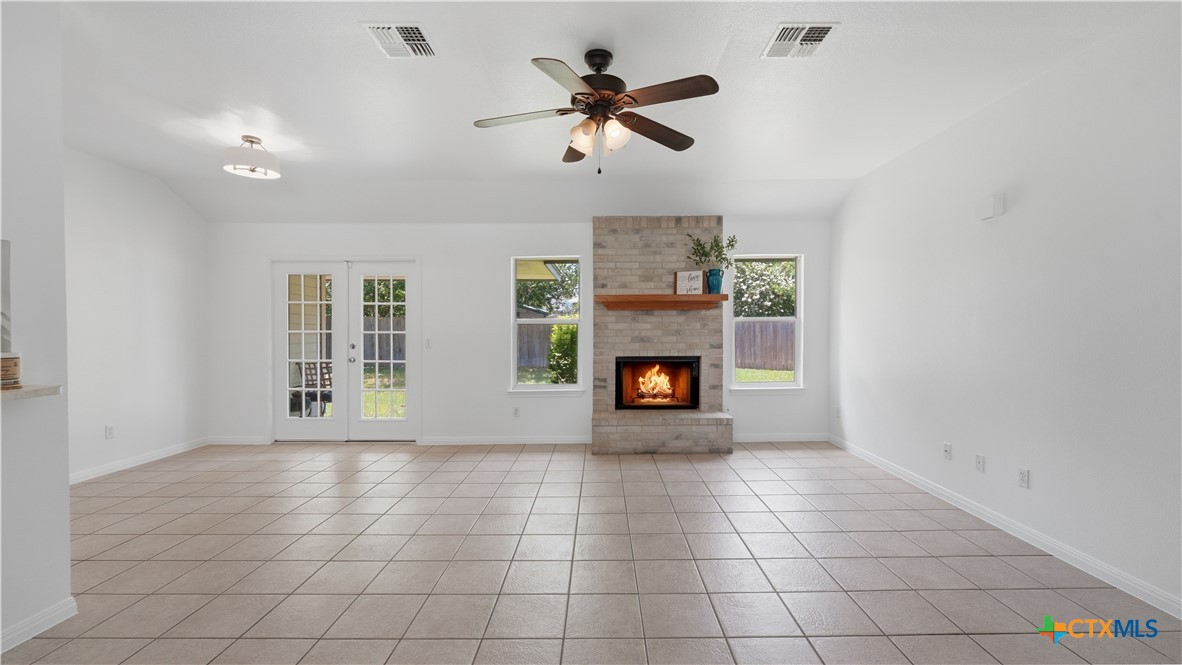 1615 Sunshine Peak Property Photo 9
