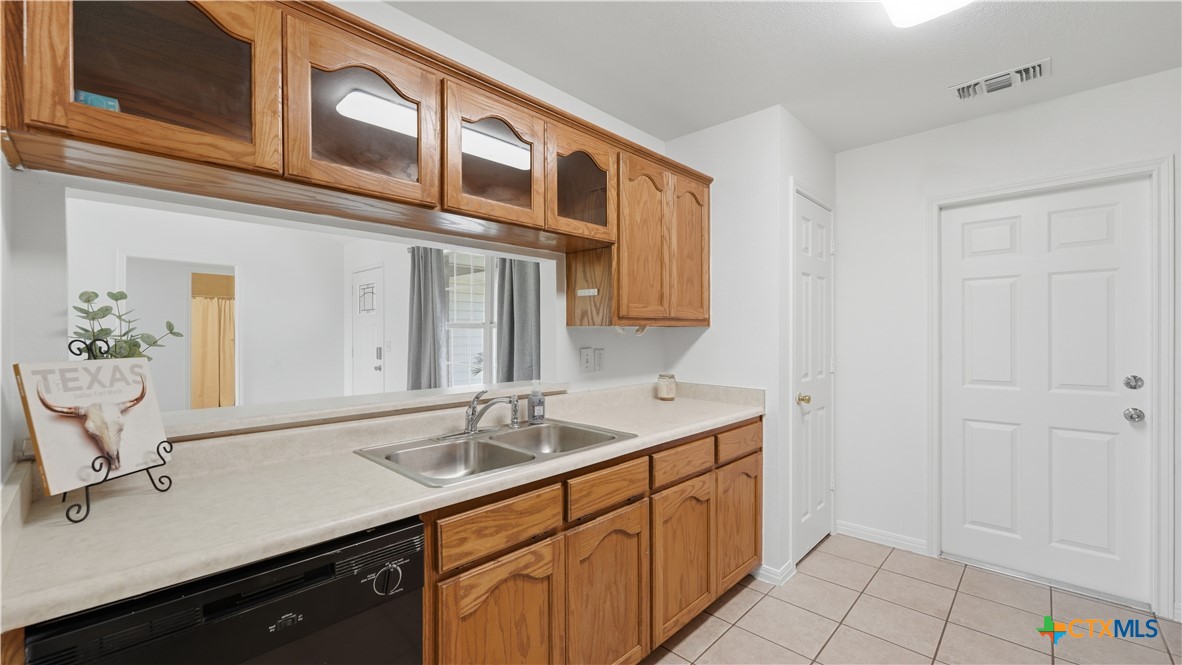 1615 Sunshine Peak Property Photo 14
