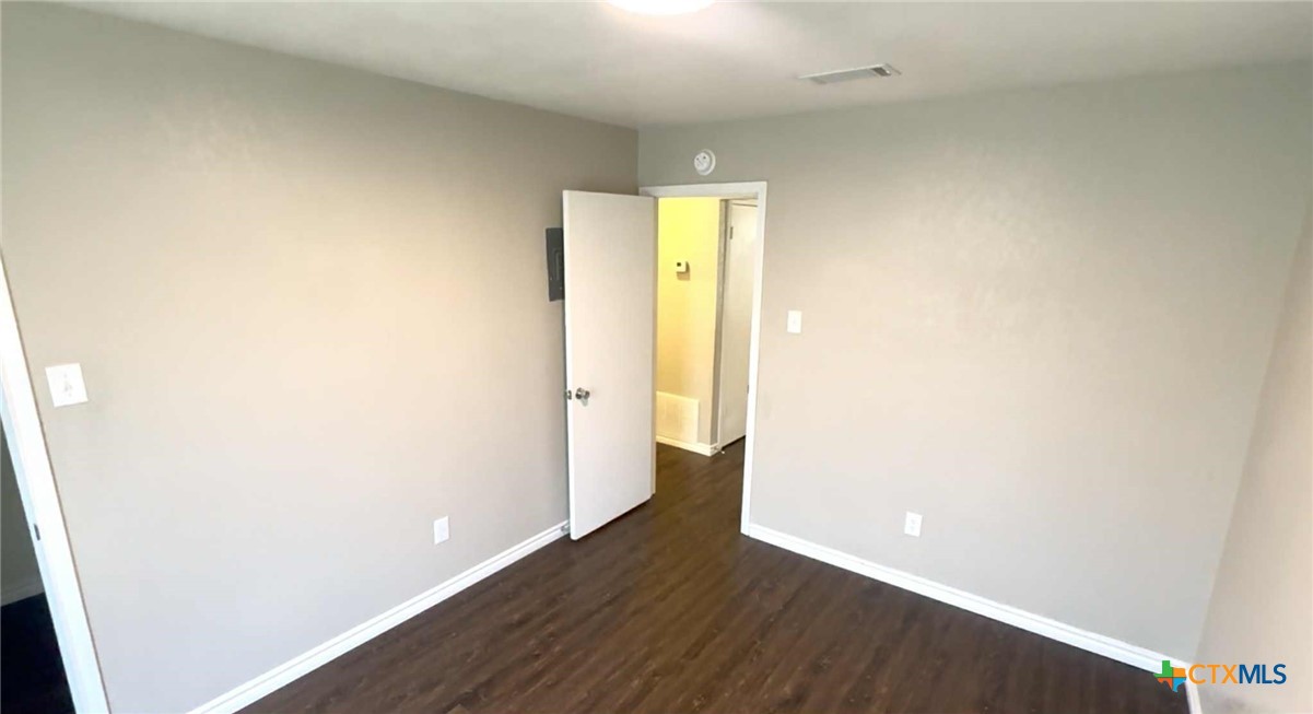 205 Erby Avenue D Property Photo 10