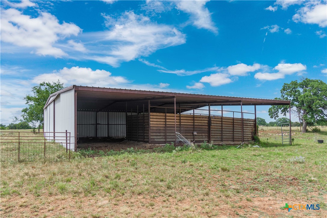 8160 Fm 2412 Property Photo 7
