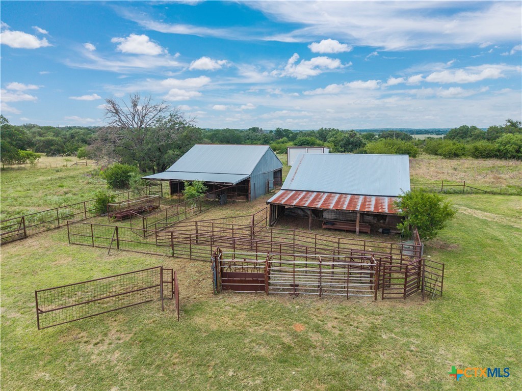 8160 Fm 2412 Property Photo 11