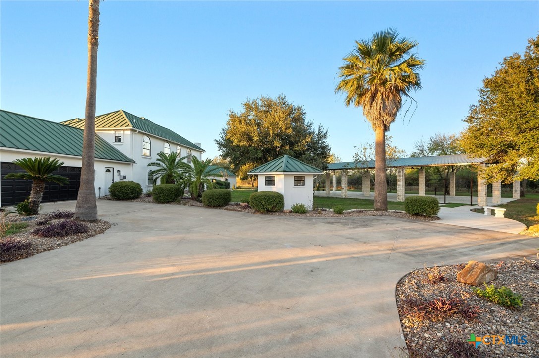 968 Tate Road Property Photo 18