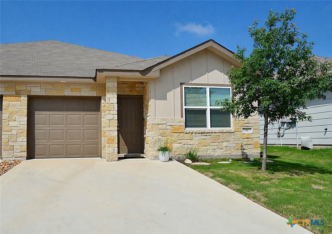 334 Green Valley Drive Property Photo 1