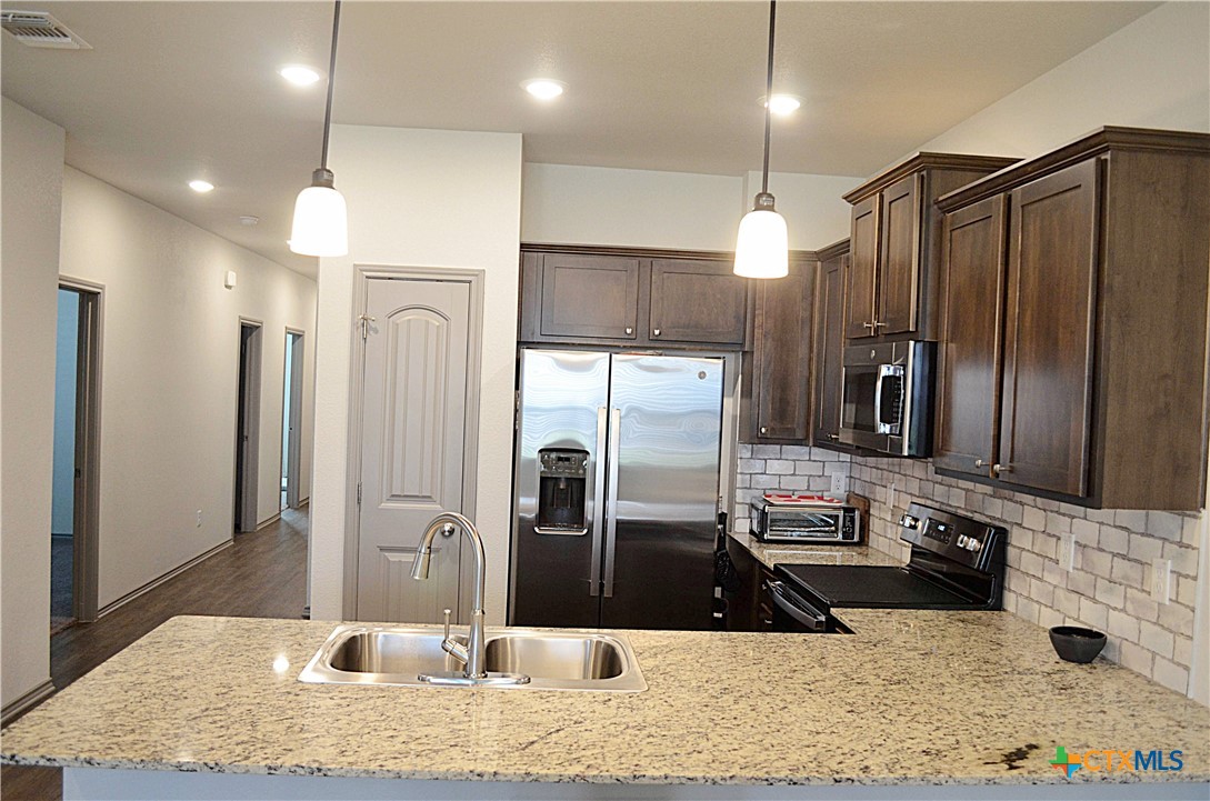 334 Green Valley Drive Property Photo 6