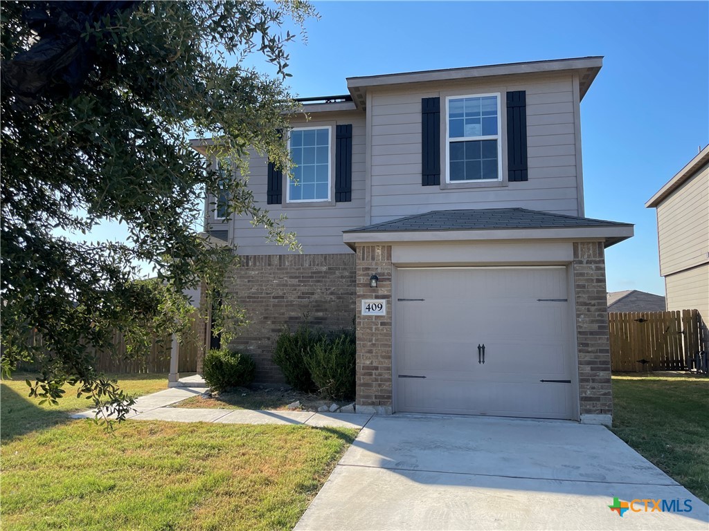 409 Wincliff Lane Property Photo 1