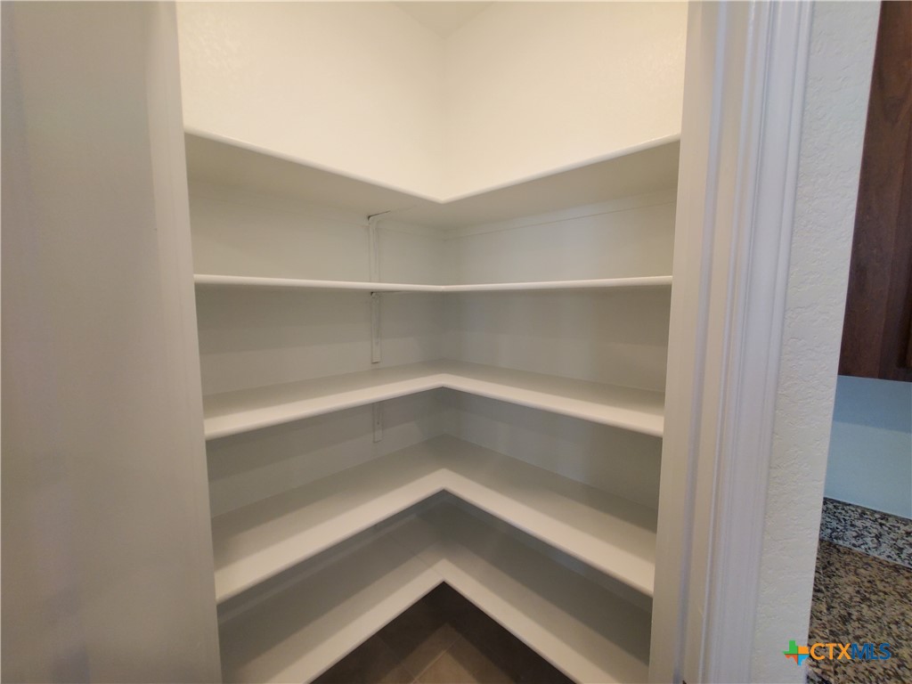 518 Deer Crest Drive Property Photo 13