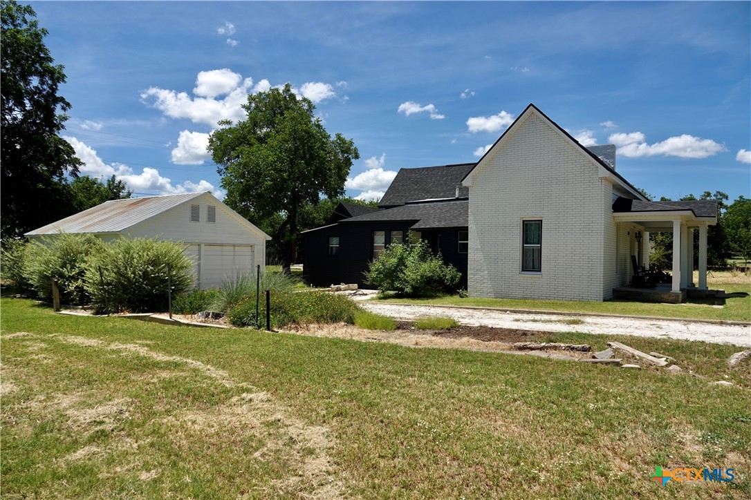801 Reynolds Property Photo 5