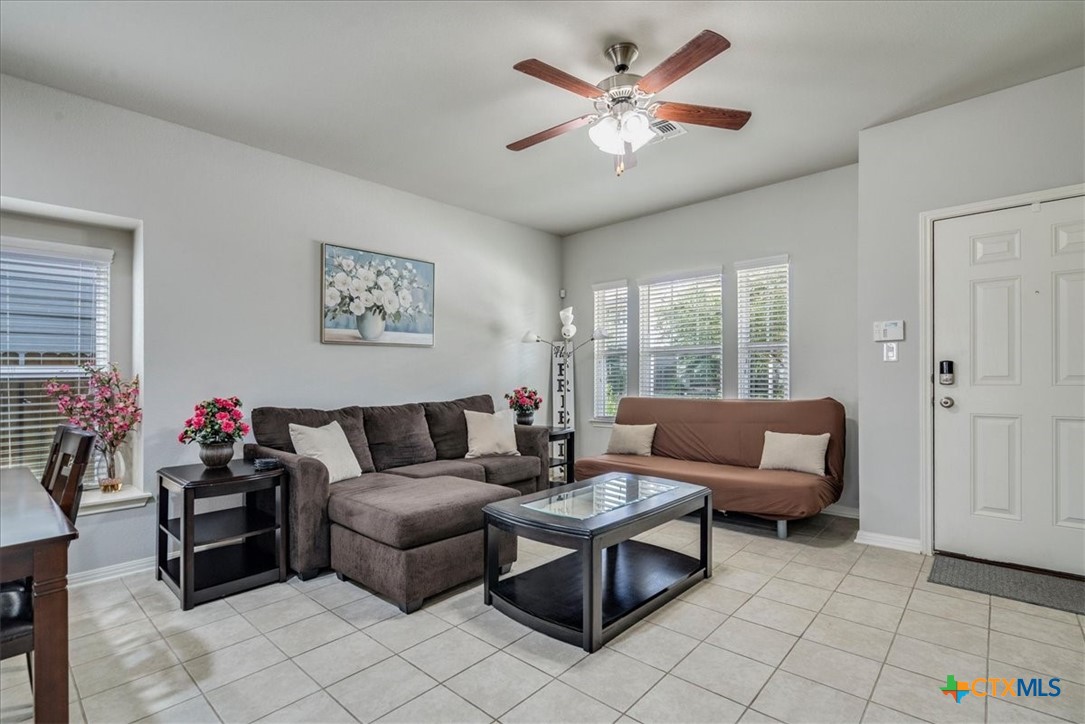 151 Friendship Oak Drive Property Photo 11